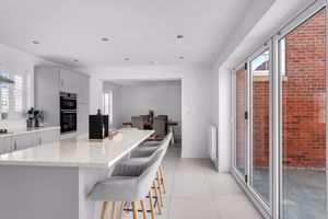 Photo 21- click for photo gallery